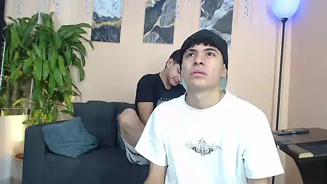 DesiresOfOlympus  online show from March 12, 7:16 pm