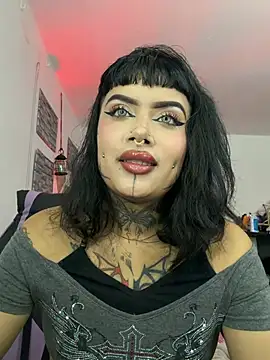 Niki adams001 online show from February 25, 1:04 am