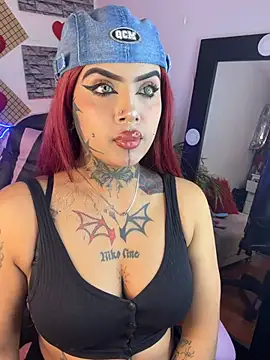 Niki adams001 online show from February 21, 1:39 am