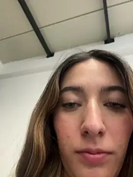 kloe  t18 online show from March 11, 8:44 pm