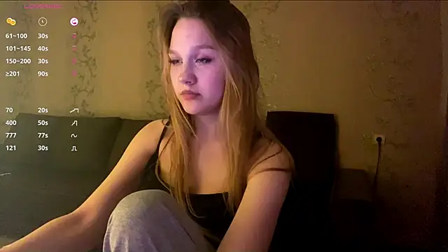 axin burnell online show from August 3, 6:57 pm