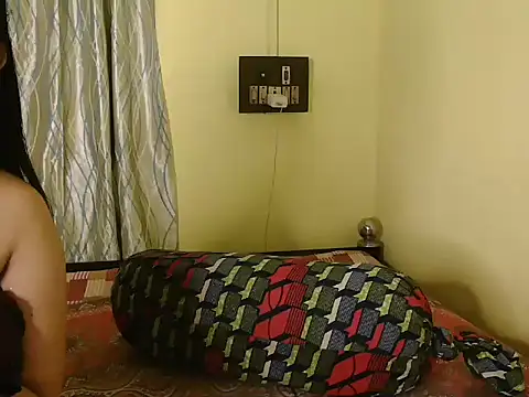 Ishaa 03 online show from April 3, 1:42 pm