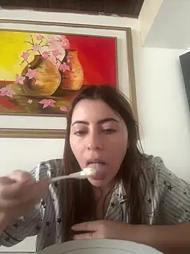 lilasun17 online show from April 1, 4:26 pm