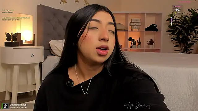 missvancouver online show from April 15, 1:11 pm