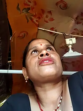 Hot kiran4 online show from March 31, 10:48 am