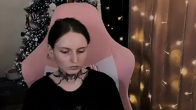 Onyxix online show from February 15, 7:35 pm