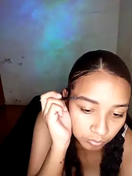 Aurora fantasyPink online show from February 12, 7:04 pm