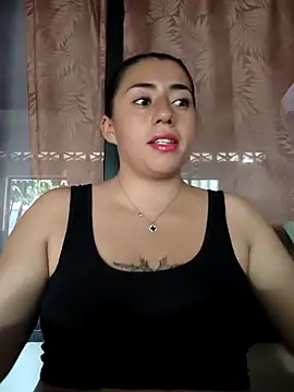 ashleymonroe4 online show from April 1, 1:41 pm