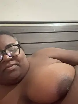 lanegriis1 online show from March 11, 5:55 am