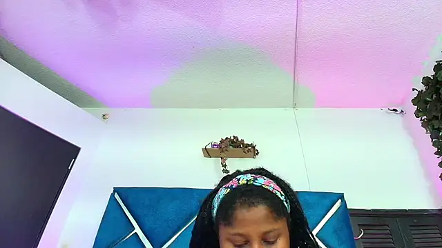 AlexaRousse4u online show from April 2, 1:58 am