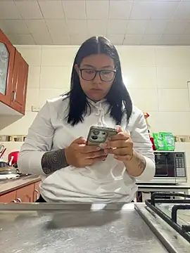 Lismar fire online show from April 5, 10:58 am