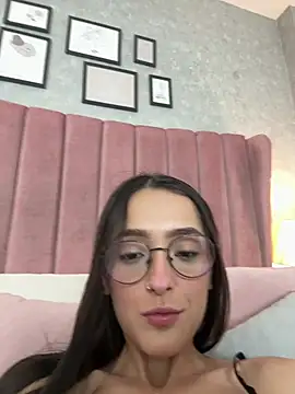 NataliaRivera  online show from March 18, 12:10 pm