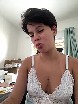 LissPerolaa online show from July 17, 12:20 pm