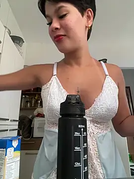 LissPerolaa online show from July 2, 10:54 am
