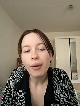 PattyCollins online show from February 12, 1:57 pm