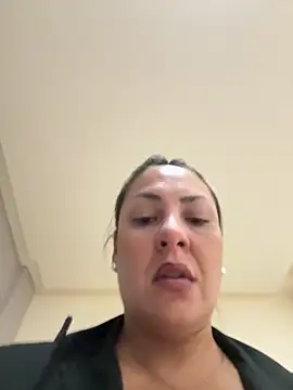 leona-david online show from July 1, 12:48 pm