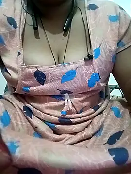 RASIYAN RANI online show from May 8, 3:04 pm