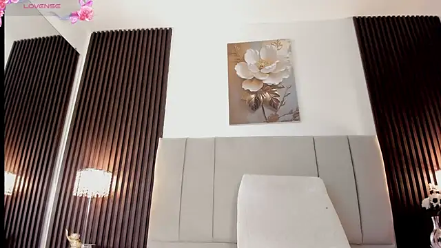  MiLa Dyva online show from March 21, 4:34 pm