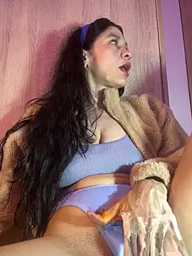 baileyadamms online show from March 24, 2:22 pm