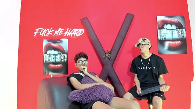 BOYS PLAY online show from March 21, 8:19 am