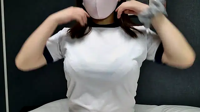 AYA o0 online show from June 24, 1:10 pm