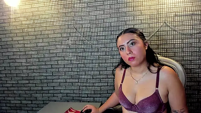 hillary bigbutt online show from March 29, 4:44 am