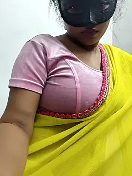 Cute-aryaa online show from April 13, 5:36 pm