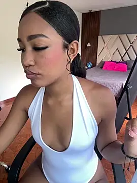 kali rousse online show from April 9, 12:54 pm