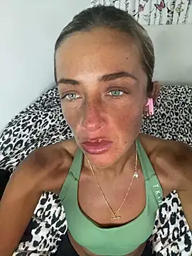 ScarlettGold  online show from March 10, 11:36 am