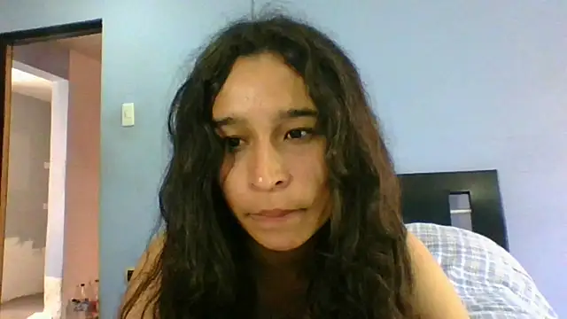 scarlettscottx  online show from June 29, 7:35 pm