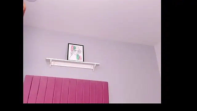 nicol fury online show from April 2, 5:05 am