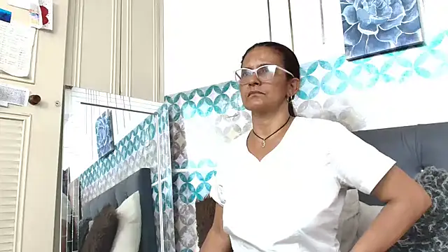 Lorenaluna online show from March 17, 2:32 pm