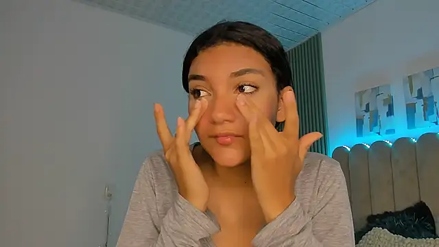 Natashax  online show from April 16, 10:34 pm