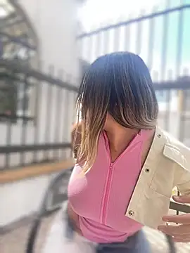 AdaPink  online show from March 11, 7:05 pm