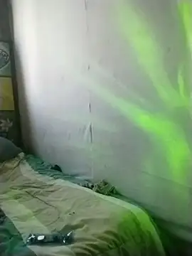 Cristal queen  online show from April 12, 1:25 pm