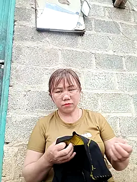 lyly sexx online show from March 3, 8:20 am