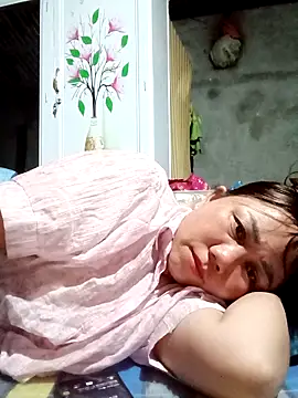 lyly sexx online show from April 4, 3:11 pm