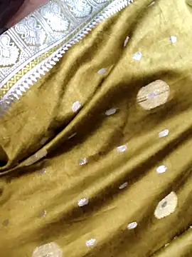 Cutie Nila online show from March 26, 6:15 am