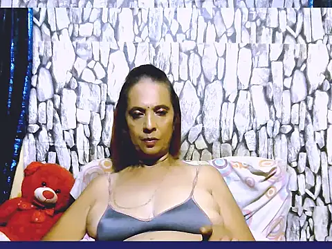 Hot queen58 online show from April 16, 9:39 pm