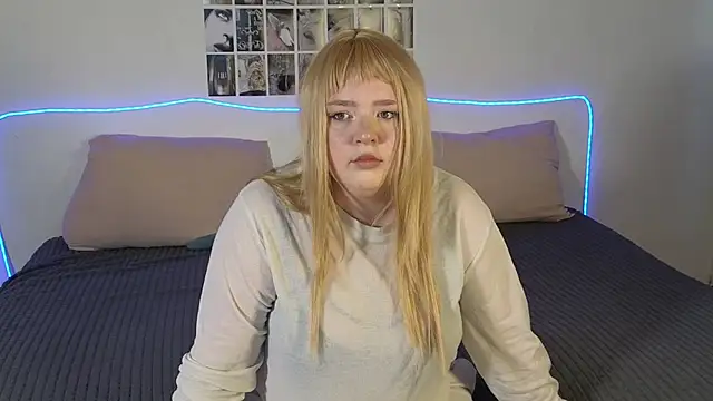 Kris Big Ass online show from March 1, 7:30 am