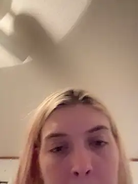 Rainsworld420 online show from March 20, 3:44 am