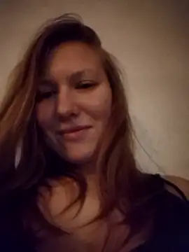 August Shine online show from March 31, 7:14 pm