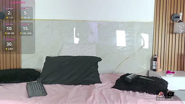 emi bloom online show from March 17, 1:04 pm