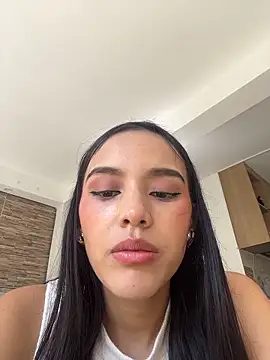 Mia-villalobos online show from March 13, 2:51 pm