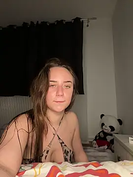 adellasweet online show from March 29, 9:58 pm