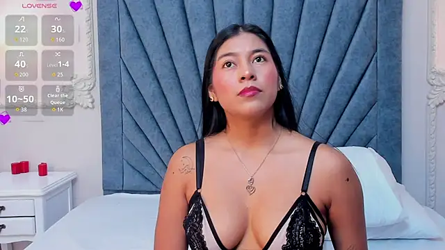 Leandra-Johnson online show from April 22, 2:14 pm