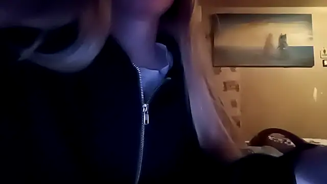 pinkpinkpinkpinkdoll online show from April 11, 7:50 pm