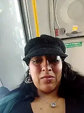 jaade doll online show from March 25, 1:14 pm