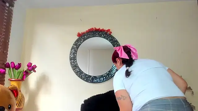 Maye Milf  online show from March 21, 12:32 pm