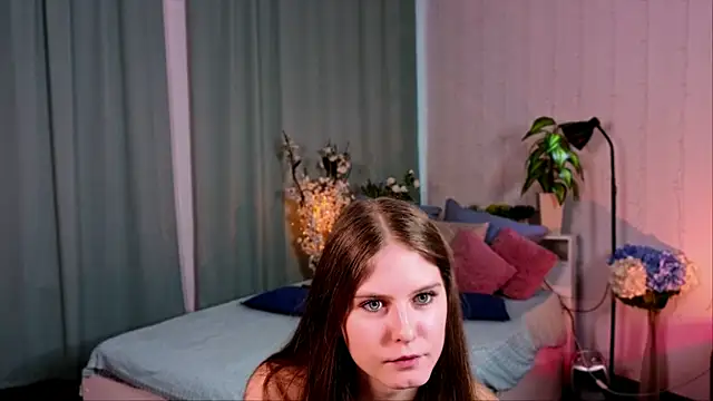 XAnytikKetX online show from March 9, 1:36 pm